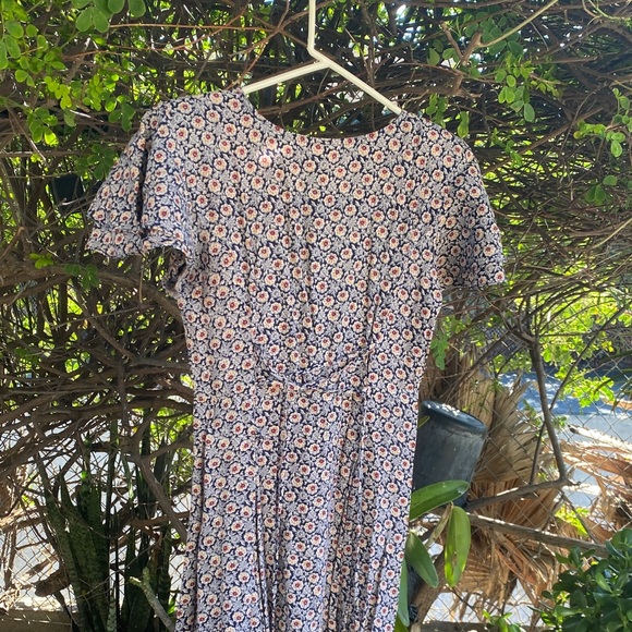 Vintage Rampage Floral Short Sleeve Dress - Picture 4 of 6